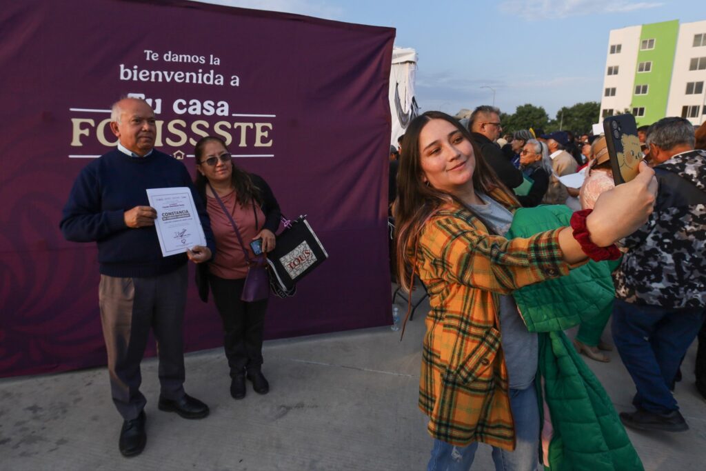 Claudia Sheinbaum Pardo, Presidenta de México, acudió a Puebla para entregar Justicia Social. | Foto: FOVISSSTE