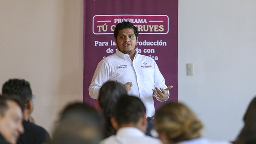 Las personas interesadas en el Crédito Tú Construyes acudieron a la jornada informativa en el estado de Puebla. | Foto: FOVISSSTE