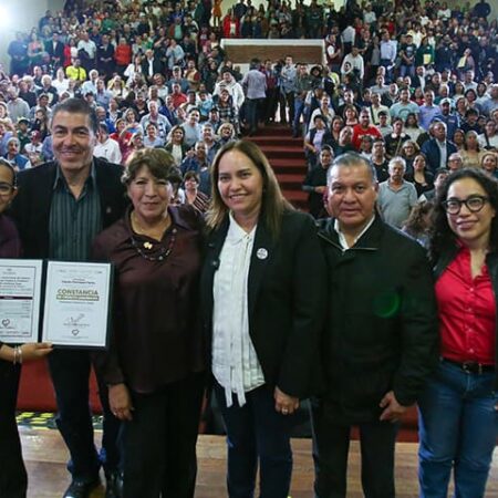 El FOVISSSTE llegó hasta Toluca, donde entregó cerca de 500 Constancias de Crédito Liquidado. | Foto: FOVISSSTE