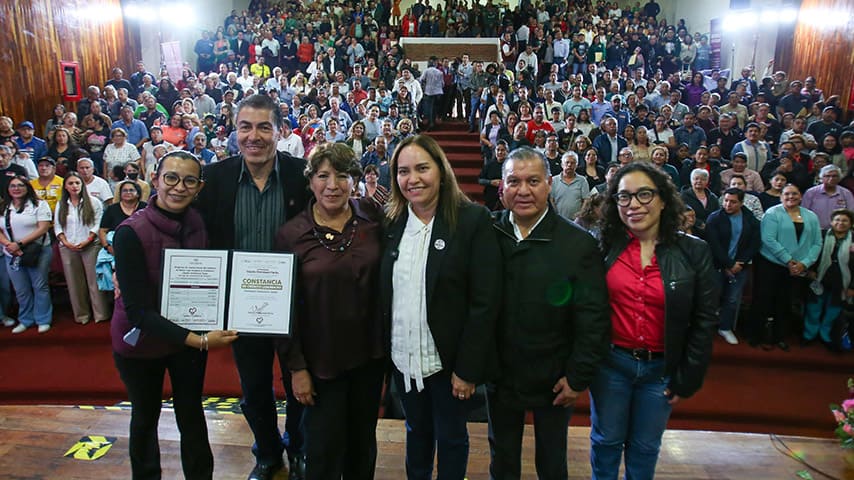 El FOVISSSTE llegó hasta Toluca, donde entregó cerca de 500 Constancias de Crédito Liquidado. | Foto: FOVISSSTE
