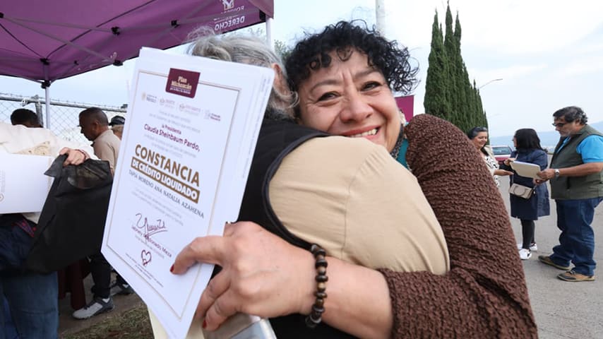 En este evento, también se entregaron viviendas y escrituras por parte de Infonavit, INSUS y Conavi. | Foto: FOVISSSTE