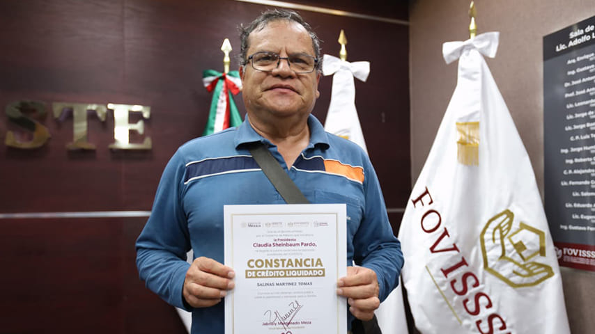 Jabnely Maldonado destacó que este documento es fruto del esfuerzo de las personas acreditadas. | Foto: FOVISSSTE