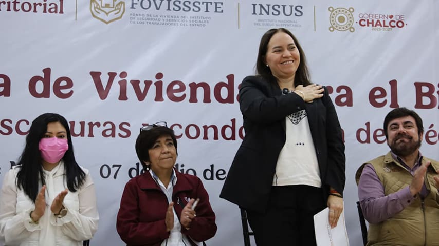 En este evento, se entregaron 500 Constancias de Crédito Liquidado. | Foto: FOVISSSTE