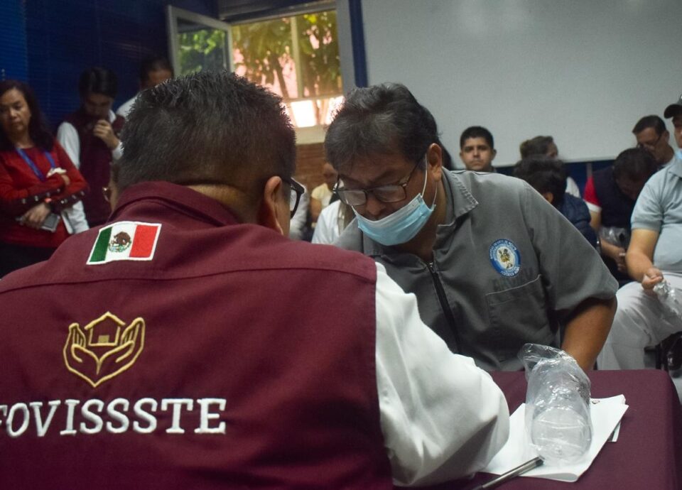 • FOVISSSTE en tu Oficina es uno de los esfuerzos del Fondo por acercar todos sus servicios a la derechohabiencia para tener una relación más cercana.