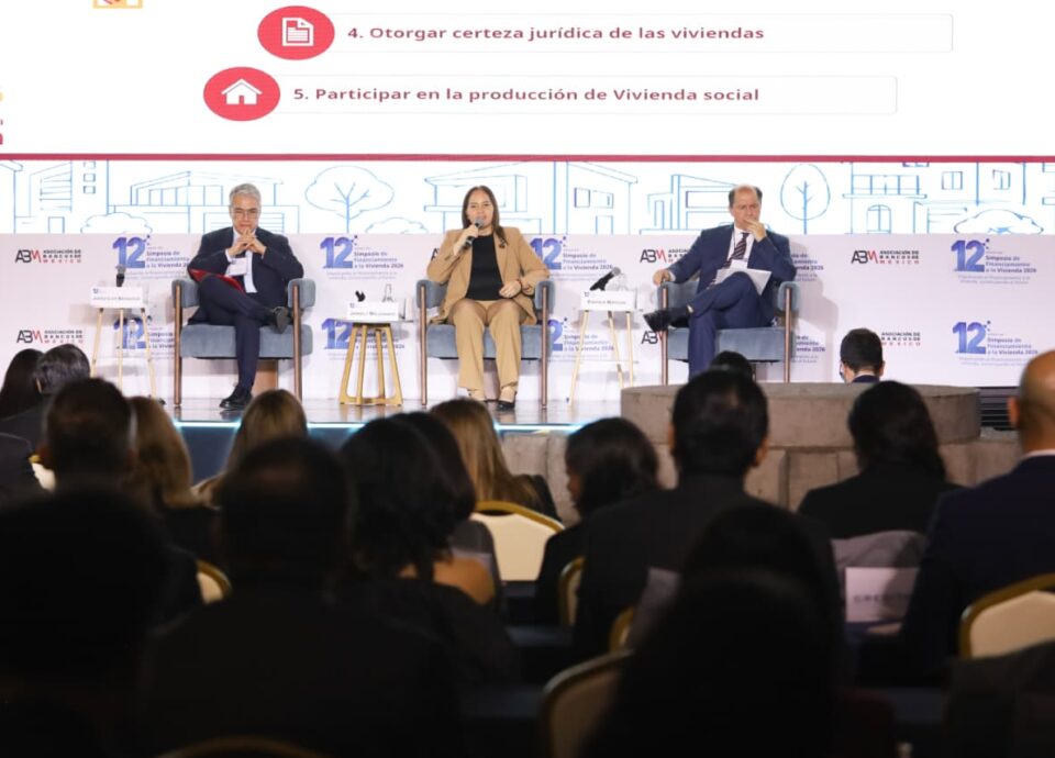 Jabnely Maldonado, vocal ejecutiva del FOVISSSTE, adelantó que para el 2027 todos los créditos que otorgue el fondo serán en pesos, sin actualizaciones y con mensualidades y tasa de interés fija.