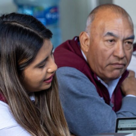 Con FOVISSSTE en tu Oficina las personas servidoras públicas tienen todos los trámites servicios del FOVISSSTE sin salir de su centro de trabajo.