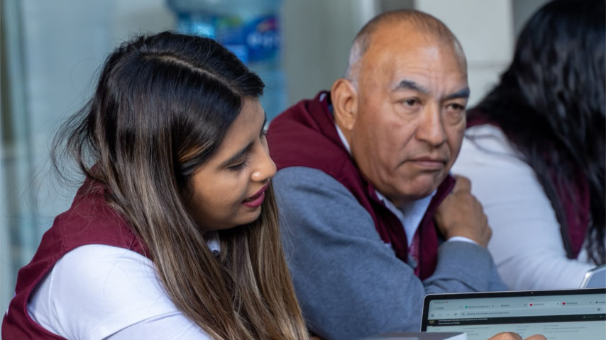 Con FOVISSSTE en tu Oficina las personas servidoras públicas tienen todos los trámites servicios del FOVISSSTE sin salir de su centro de trabajo.