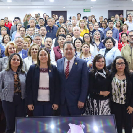En el SNTISSSTE más de tres mil 200 personas serán beneficiadas con la reestructura de créditos de UMA a pesos.